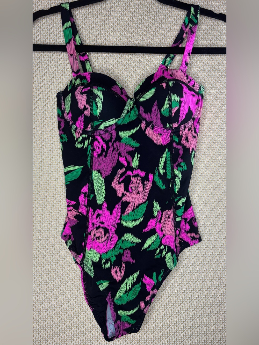 Betsey Johnson Balconette One Piece Swimsuit in "Lush Meadow Rose" size S